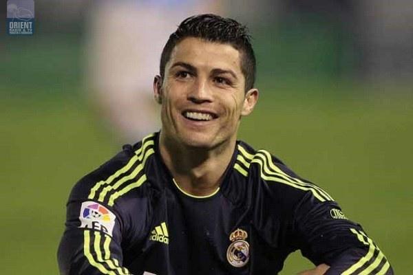 كريستيانو رونالدو سيشارك أمام إيبار