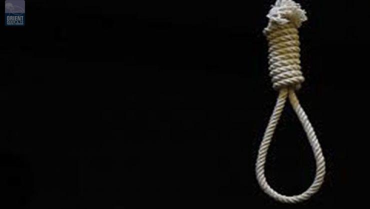 طفل يشنق نفسه بعد أن عاقبة والده بالنوم باكراً