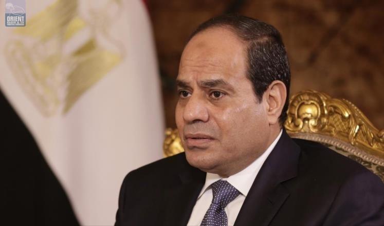 السيسي يمد