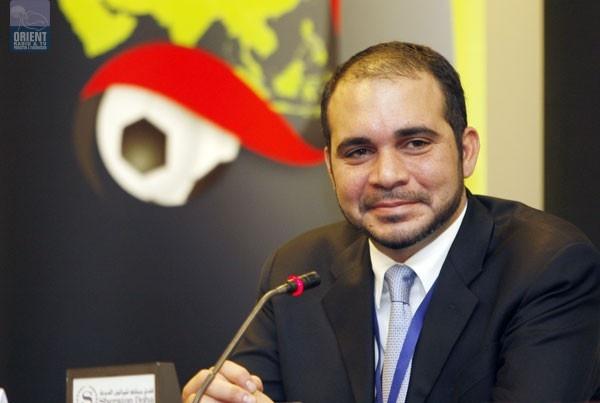 علي بن الحسين يتهم بلاتر بتحويل الفيفا الى