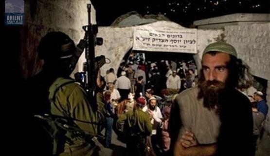 مستوطنون يقتحمون قبر يوسف بنابلس