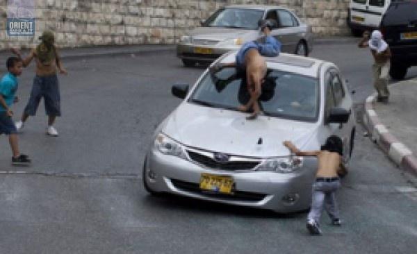 مستوطن يدهس فلسطينية في القدس المحتلة ويلوذ بالفرار