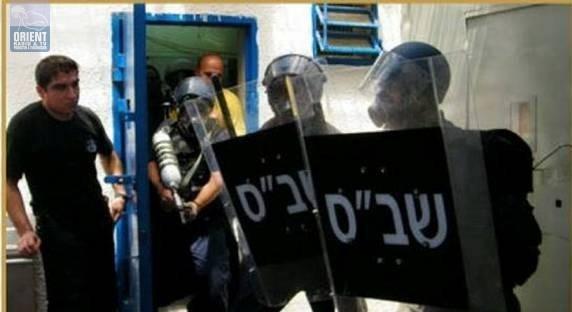 اقتحام قسمي (13) و(12) في سجن 