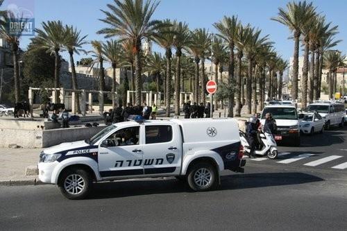 الشرطة الاسرائيلية تعتقل 25 مواطنا بينهم عرب شمال اسرائيل بتهم المتاجرة بالسلاح
