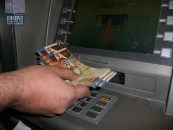 مخصصات اسر الشهداء تصرف اليوم بنسبة 100%