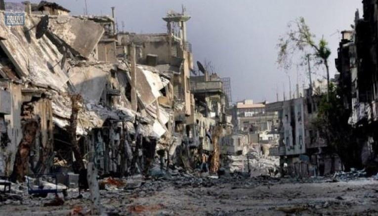 قصف مستمر على مخيم اليرموك وعشرات الشهداء والجرحى