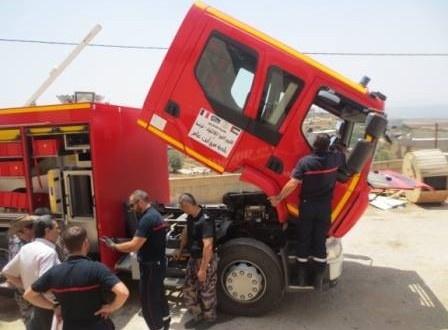 الاتحاد الأوروبي يسلم مركبات وآليات إطفاء للدفاع المدني