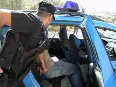 عائلة تبلغ عن ابنها لقيادته دراجة غير قانونية في الخليل
