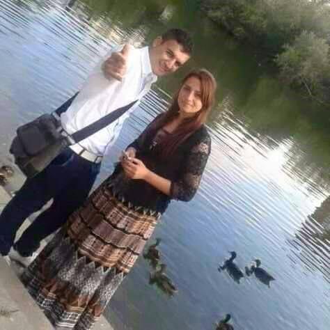 شاب إيزيدي يعلن خطوبته على صديقته الناجية من داعش