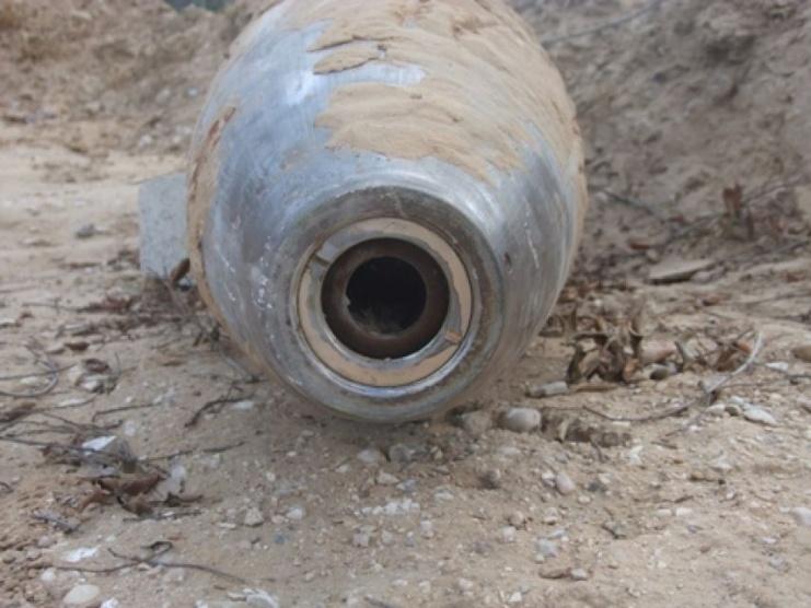 إتلاف صاروخ من مخلفات الاحتلال بخانيونس