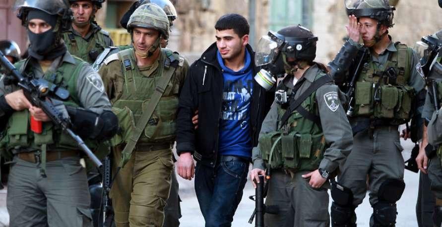 الأسير القاصر علي عطياني يروي تنكيل محققي الاحتلال به