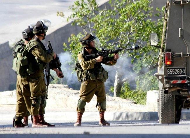 إصابة طفلة بنيران الاحتلال واعتقالها جنوب نابلس صباح اليوم