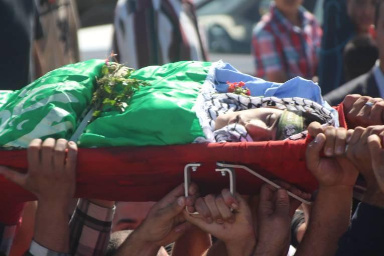 64 شهيدا و7200 مصاب منذ بداية الانتفاضة