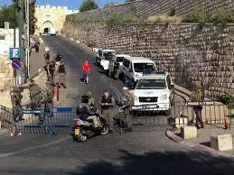 الاحتلال يعتقل شابًا وسيدتين من القدس