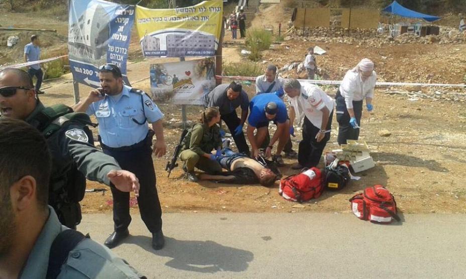 إصابة جنديين برصاص قناص قرب الحرم الإبراهيمي بالخليل