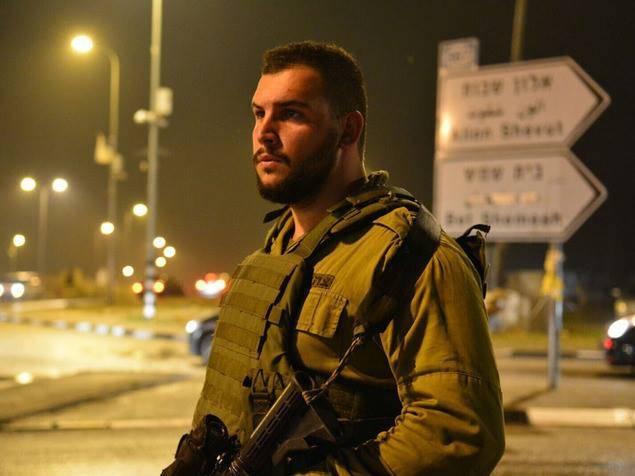 الاحتلال ينشر صورة لجندي وصفه بالبطل
