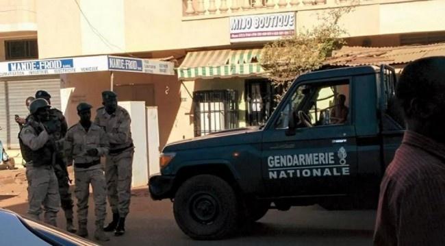 مقتل 3 رهائن وتحرير 80 بفندق بمالي