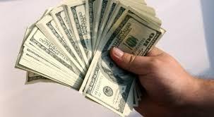 ارتفاع طفيف على سعر الدولار