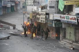 إصابة مواطنين بالرصاص الحي في مواجهات عند باب الزاوية