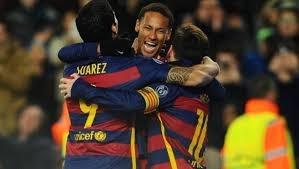 برشلونة يضمّ