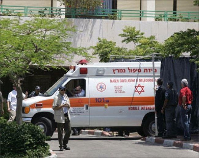 الإعلام الإسرائيلي: شاب فلسطيني يطعن مستوطنين في مستوطنة ارائيل شمال الضفة