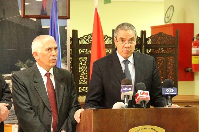 بالصور | قناصل اوروبا في الخليل