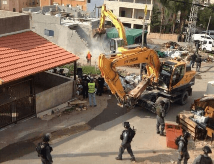إضراب شامل بطمرة اليوم واحتجاجات غدًا بعد هدم منزل