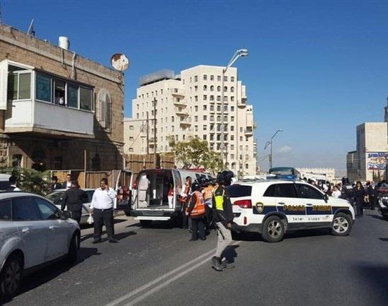 محدث : إصابة 3 إسرائيليين في عملية طعن بتل الربيع المحتلة