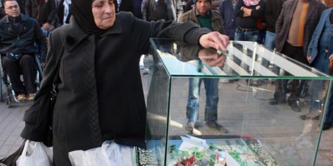 حملة شبابية لاعادة بناء المنازل التي هدمها الاحتلال بنابلس