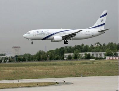 اضراب طيارين يلغي عددا من رحلات 