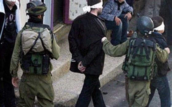 الخليل: الاحتلال يعتقل عشرة مواطنين بينهم فتاة