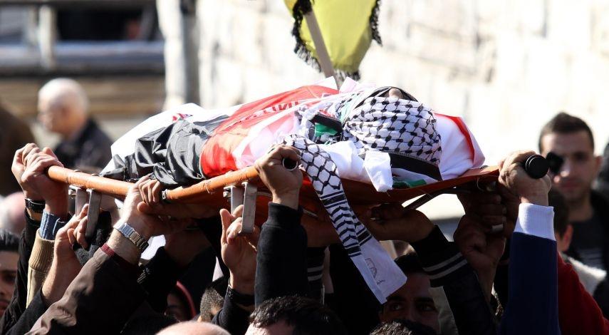 عوائل شهداء تتعرض لضغوط فلسطينية لمنع تشريح جثامين أبنائها