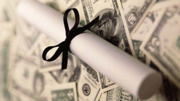 الكشف عن شبكة إسرائيلية لبيع الشهادات الجامعية المزيفة