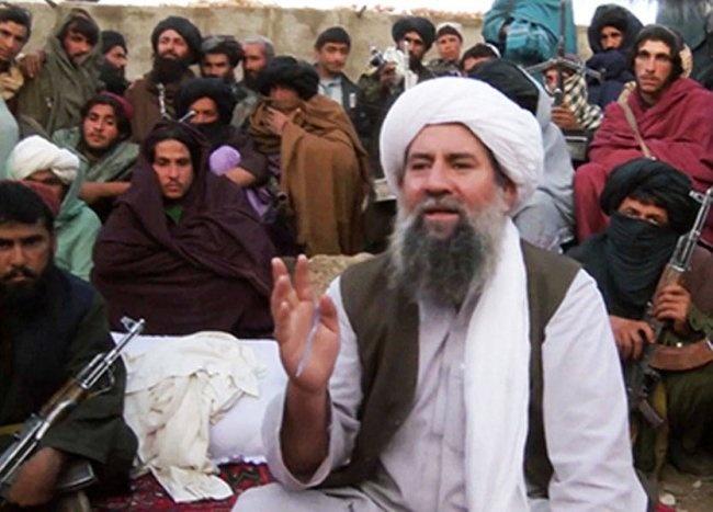 قطع أنف زوجته واختبأ عند طالبان!