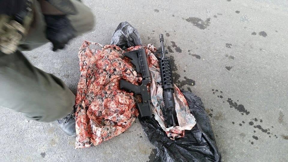 اعتقال شابين على حاجز الكونتينر بحوتهما سلاح