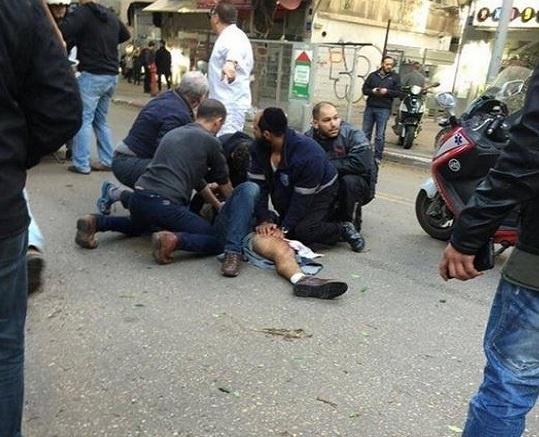 مقتل اسرائيليين واصابة 5 في اطلاق نار بتل أبيب