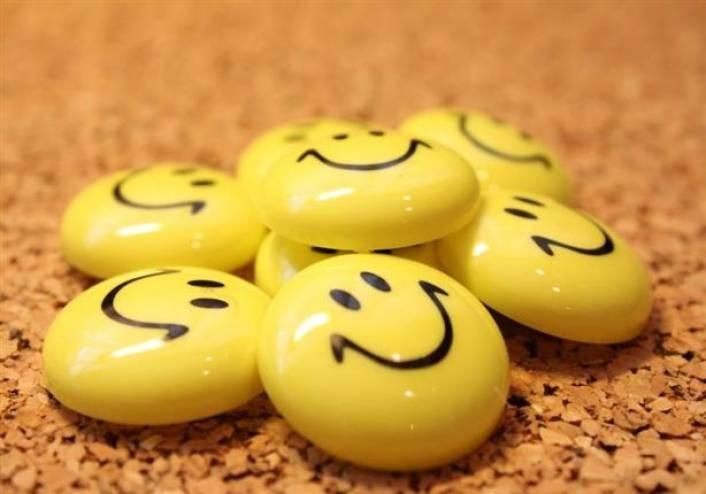 لماذا الابتسامة صدقة؟