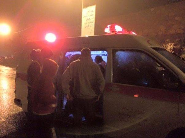 منتصف الليل - الاحتلال يهدم منزل الشهيد الحلبي في سردا