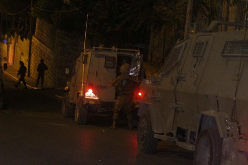 الاحتلال يمدد إغلاق تل ارميدة وشارع الشهداء في الخليل