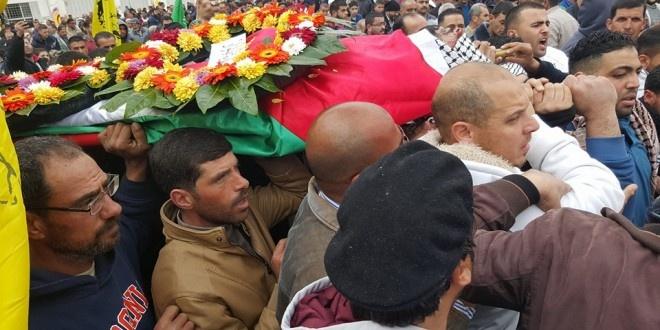 أهالي سلواد يشيّعون جثمان الشهيد عابد حامد