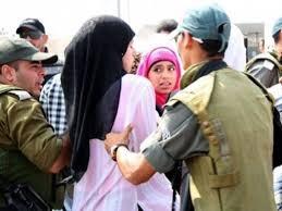 الاحتلال يعتقل فتاة في باب العامود بالقدس