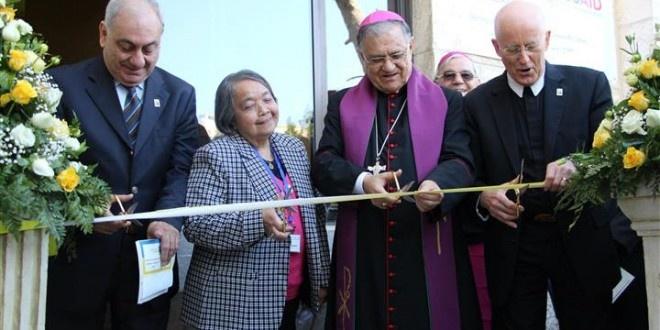 جامعة بيت لحم تفتتح مبنى مكتبتها المجدد