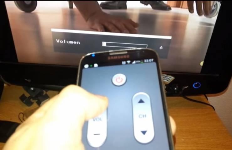 فيديو| اليكم الطريقة الرائعة لتحويل الموبايل إلى ريموت