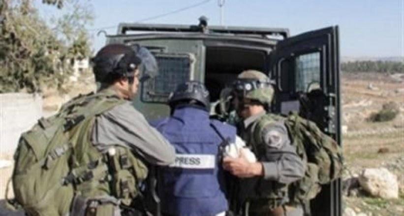 اعتقال شاب بالقرب من باب العامود بالقدس بزعم حيازته سكيناً