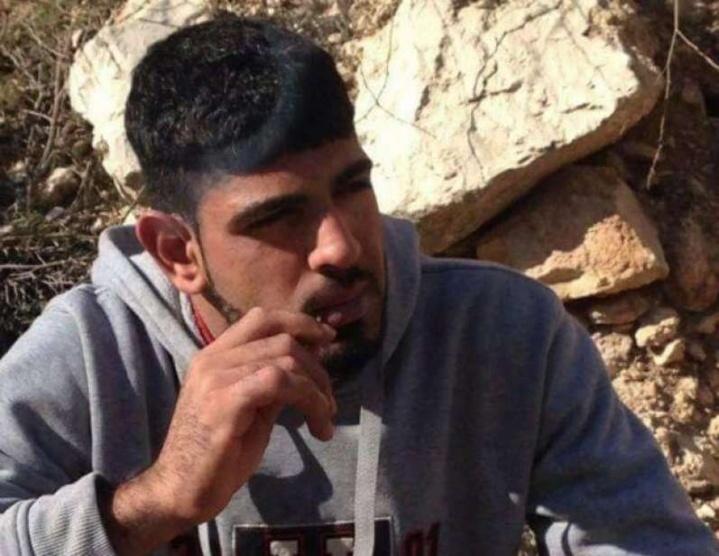 الارتباط العسكري يتسلم جثمان الشهيد عابد حامد