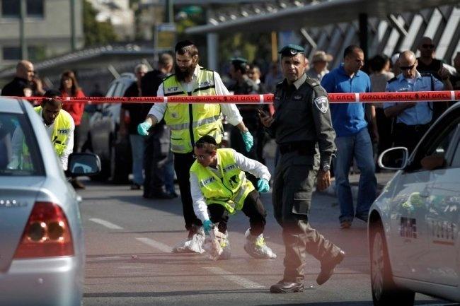 إصابة مستوطن بعملية طعن في القدس