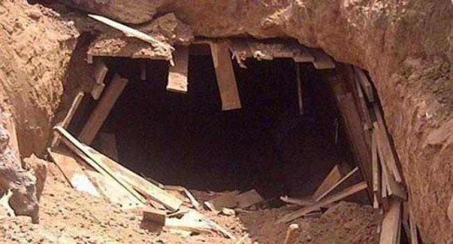 انقاذ 7 عمال والبحث عن ثامن داخل نفق على حدود رفح