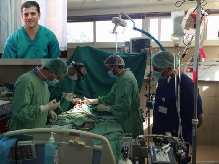 طبيب فلسطيني يجري جراحة المناظير للمفاصل والطب الرياضي بخبرة ألمانية