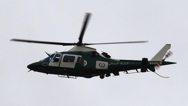 مقتل 12 جنديا جزائريا في تحطم مروحية عسكرية