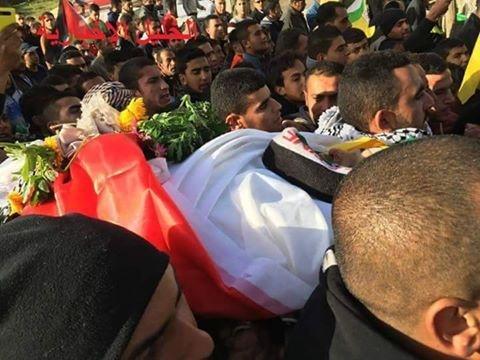 اهالي بني نعيم يشيعون الشهيد طرايرة